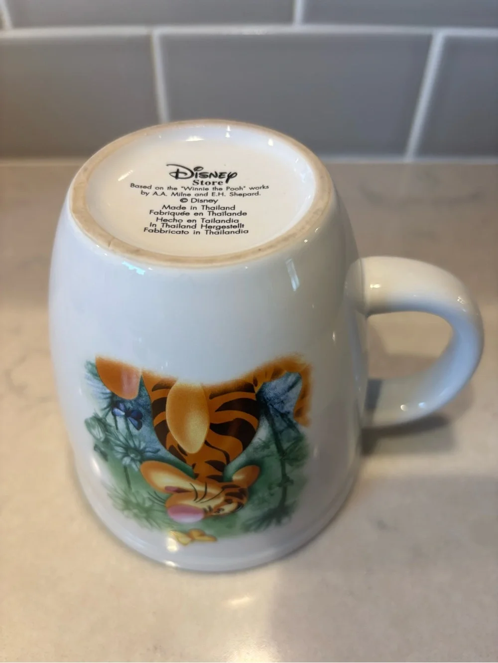 Disney Store Green Tigger Large 16 oz mug